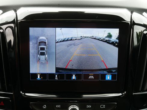 Used 2023 Chevrolet Traverse LT w/ LT Premium Package AWD/4WD image 27