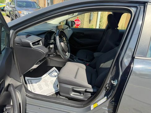 Used 2024 Toyota Corolla LE FWD image 22