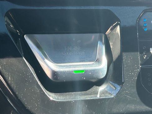 Used 2024 GMC Sierra 2500 Denali Ultimate w/ Max Trailering Package image 45