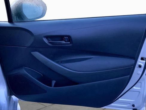 Used 2024 Toyota Corolla LE FWD image 22