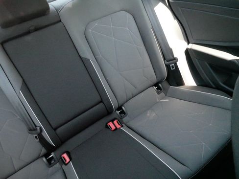 Certified 2025 Volkswagen Jetta Sport FWD image 14