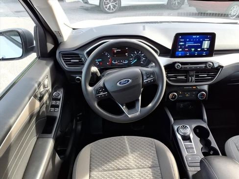 Used 2022 Ford Escape SE image 14