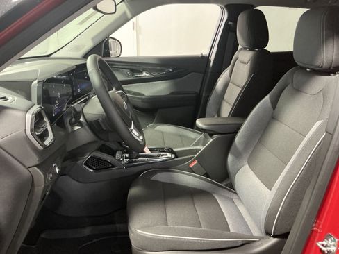 New 2026 Chevrolet TrailBlazer LT w/ Convenience Package FWD image 14