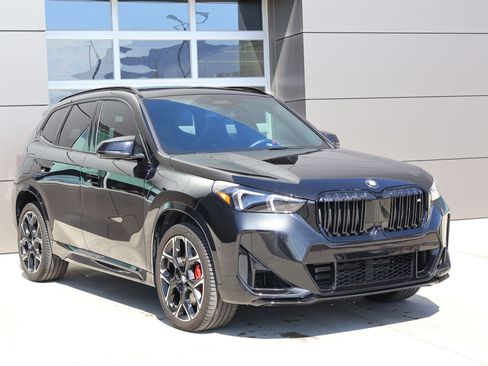Used 2024 BMW X1 M35i w/ Premium Package AWD/4WD image 3