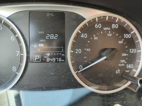 Used 2022 Nissan Kicks S FWD image 37