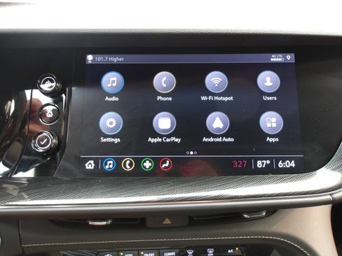 Used 2022 Buick Envision Essence w/ Safety Package FWD image 13
