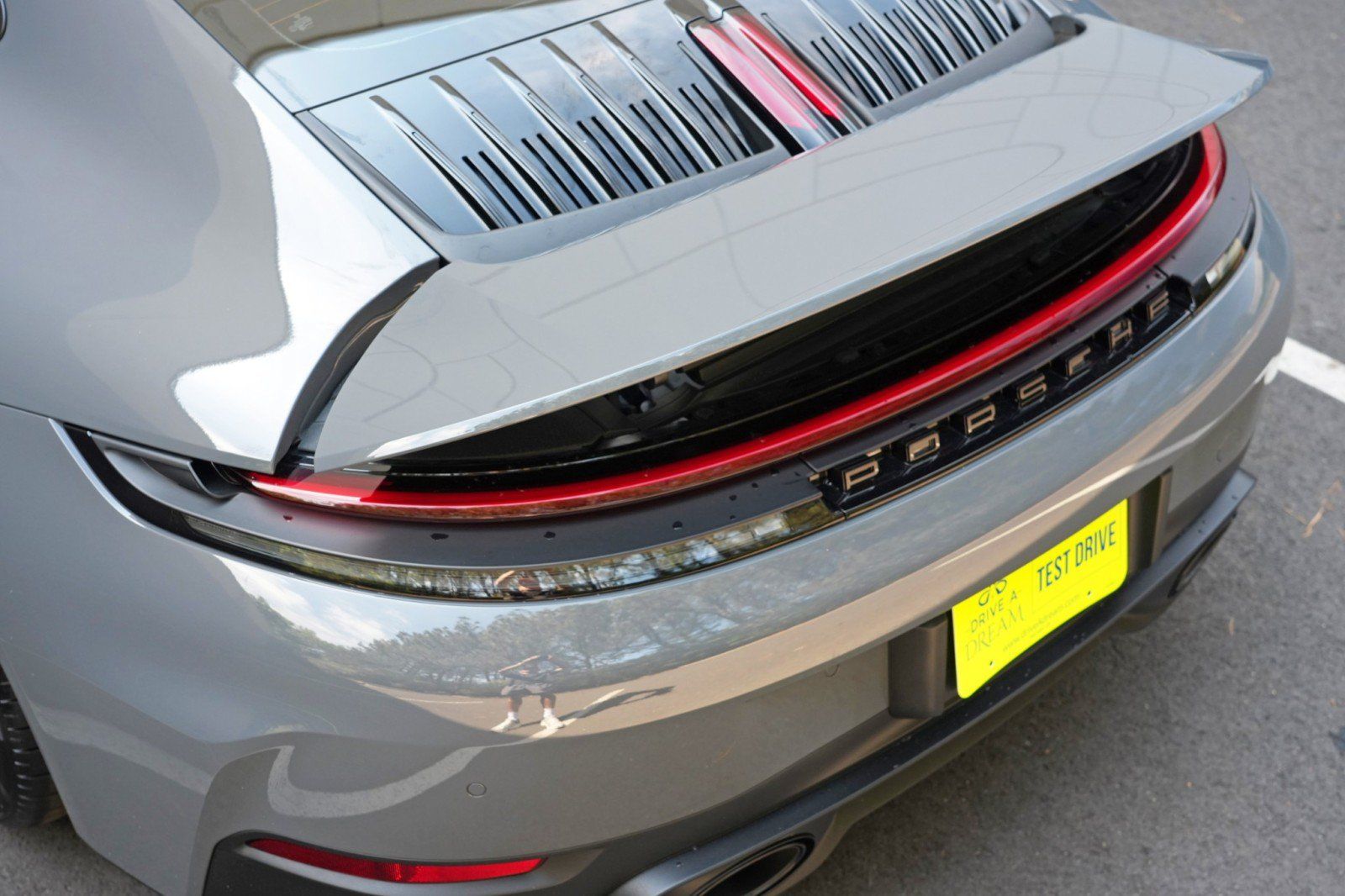 Used 2025 Porsche 911 Carrera w/ Premium Package RWD image 52