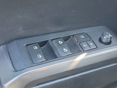 Used 2019 Toyota Tacoma TRD Off-Road image 29