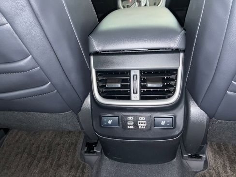 Used 2023 Subaru Outback Limited XT AWD/4WD image 28