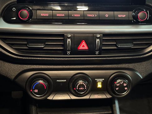 Used 2024 Kia Forte LXS image 22