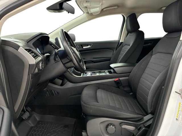 Used 2022 Ford Edge SE w/ Black Appearance Package AWD/4WD image 12