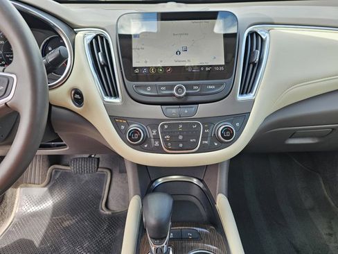 Used 2024 Chevrolet Malibu LT image 25