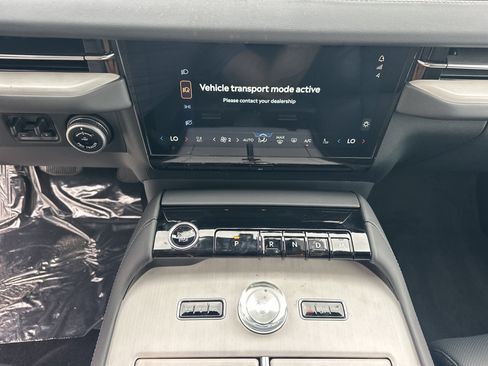 New 2026 Lincoln Navigator Premiere AWD/4WD image 22