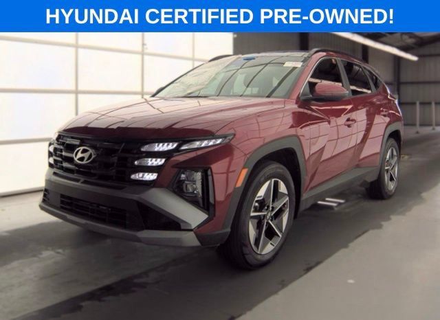 Certified 2025 Hyundai Tucson SEL AWD/4WD image 1