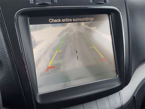 Used 2018 Dodge Journey Crossroad image 16