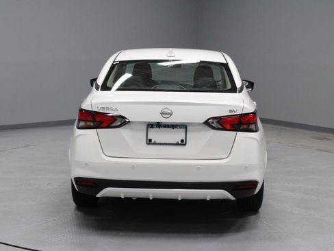 Certified 2024 Nissan Versa SV FWD image 9
