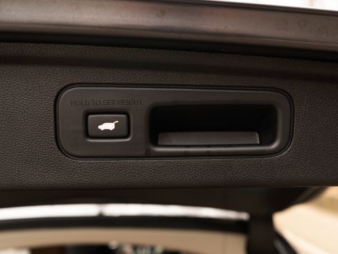 Used 2025 Honda Odyssey Elite image 50