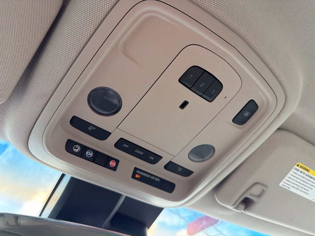 Used 2014 Cadillac XTS Premium FWD image 34