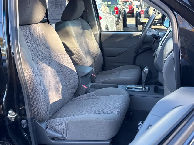 Used 2019 Nissan Frontier SV AWD/4WD image 21