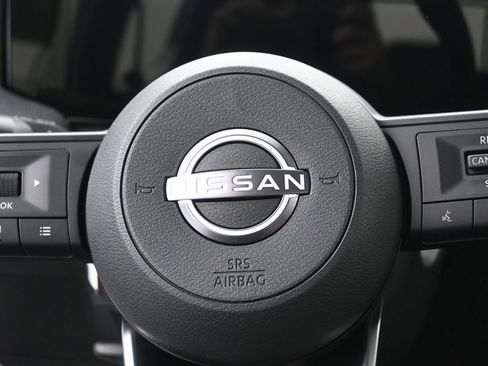 New 2026 Nissan Kicks SV w/ Cold Weather Package AWD/4WD image 12