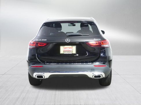 Used 2023 Mercedes-Benz GLA 250 4MATIC image 6
