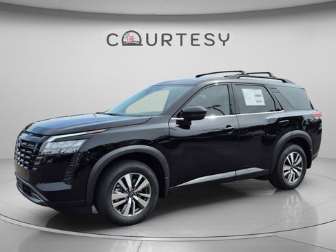 New 2026 Nissan Pathfinder SL FWD image 1