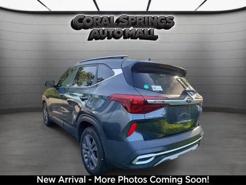 Certified 2021 Kia Seltos S FWD image 3