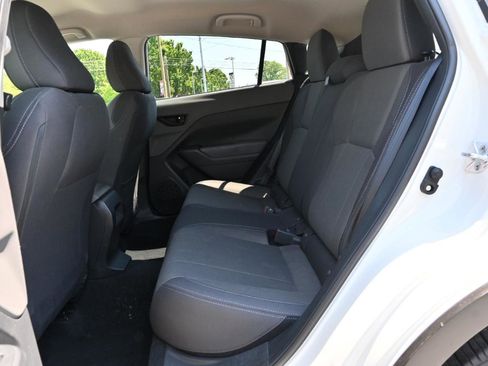 Used 2024 Subaru Crosstrek 2.0i AWD/4WD image 15