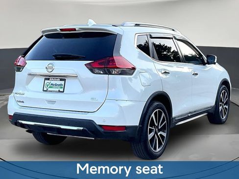 Used 2019 Nissan Rogue SL w/ Premium Package FWD image 8