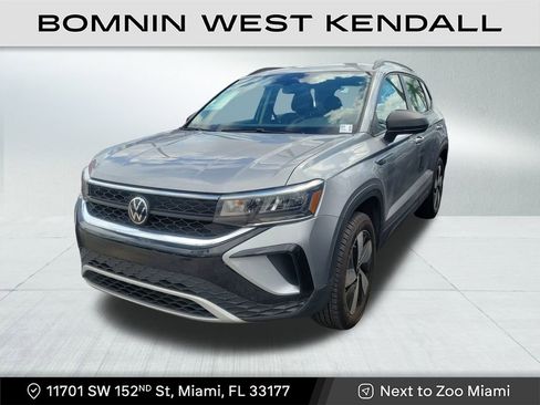 Used 2024 Volkswagen Taos S image 2