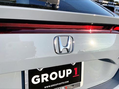 Used 2024 Honda Civic Sport image 30