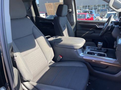 Used 2023 Chevrolet Silverado 1500 RST w/ Z71 Off-Road Package image 15