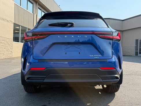 Used 2025 Lexus NX 450h+ AWD w/ Accessory Package (2T) image 4