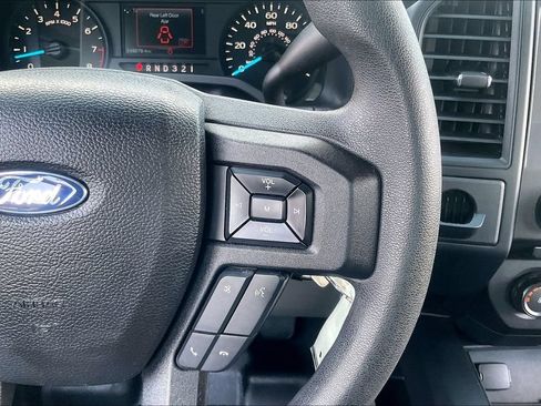 Used 2015 Ford F150 XL w/ Equipment Group 101A Mid RWD image 18