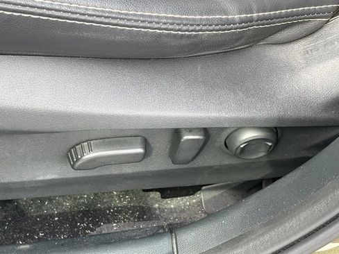 Used 2022 Subaru Outback Limited AWD/4WD image 9