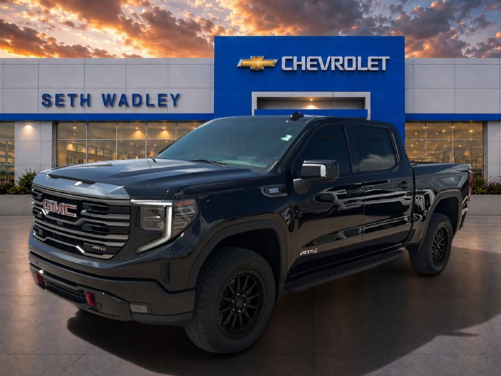 Used 2024 GMC Sierra 1500 AT4 w/ Technology Package AWD/4WD image 3