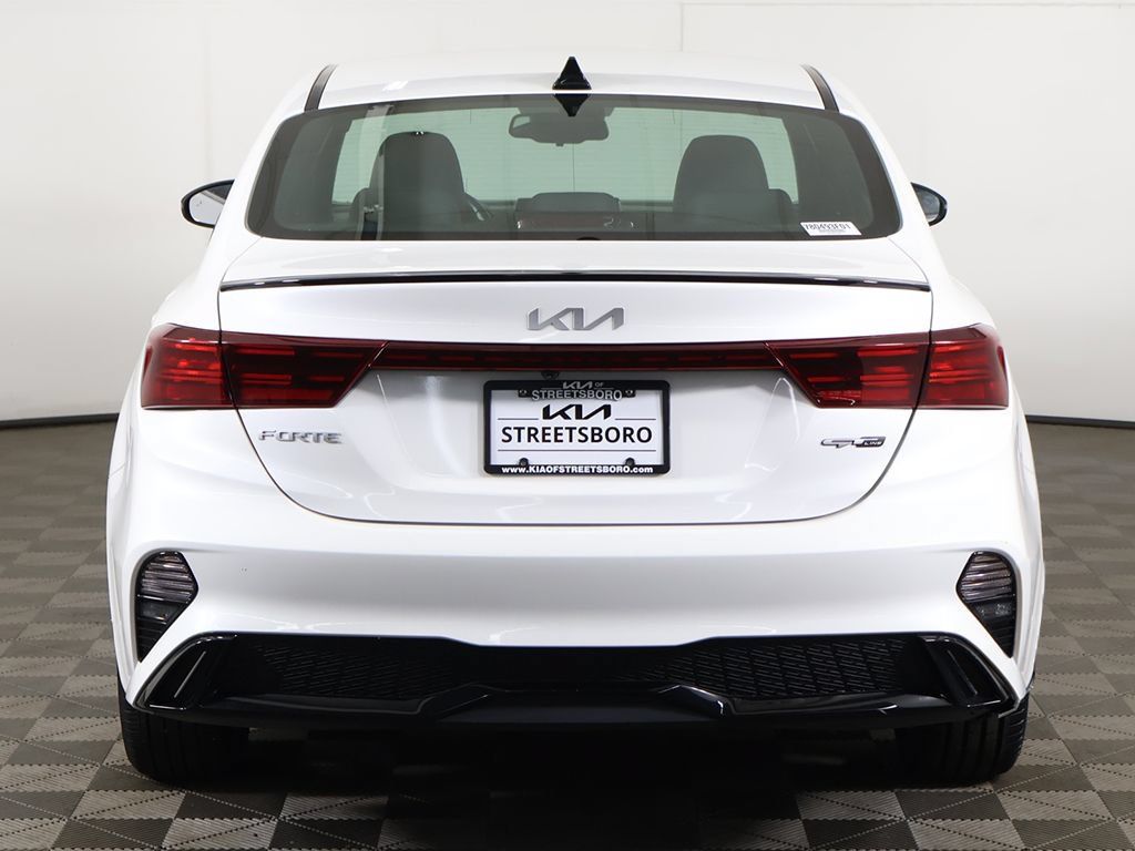 Used 2024 Kia Forte GT-Line FWD image 11
