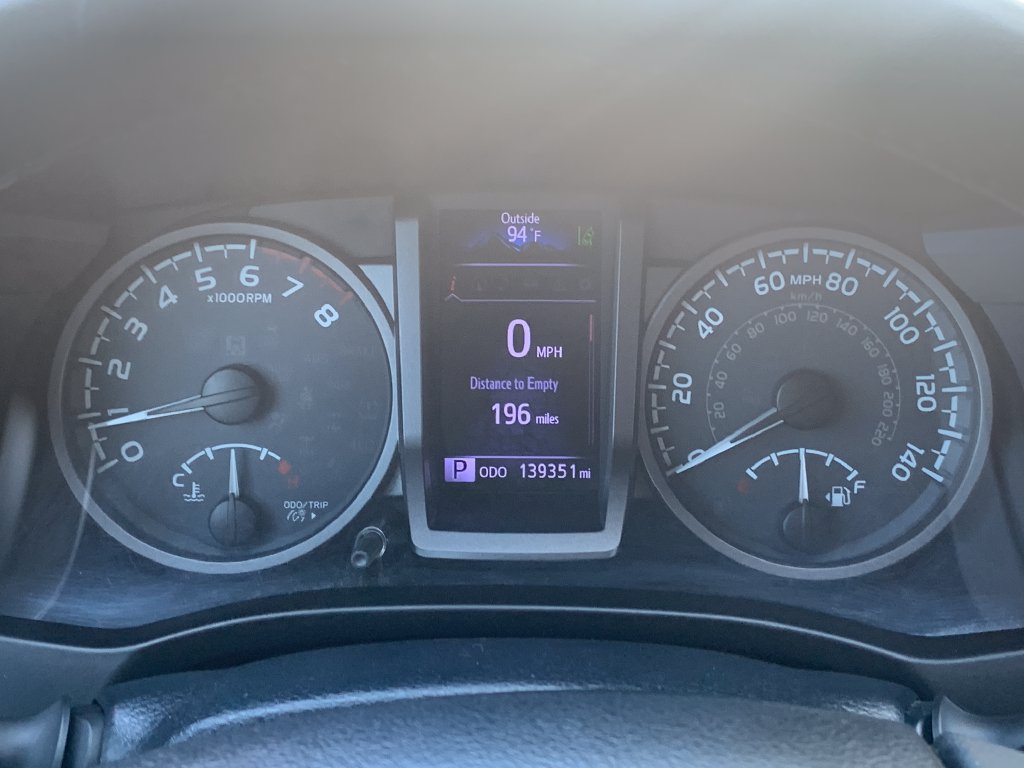 Used 2018 Toyota Tacoma TRD Sport RWD image 9