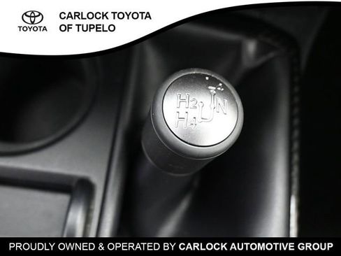Used 2020 Toyota 4Runner TRD Off-Road AWD/4WD image 17