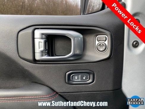 Used 2023 Jeep Gladiator Rubicon w/ Cold Weather Group image 12