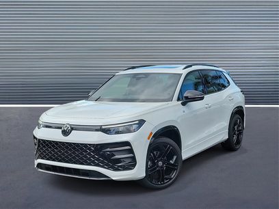 New 2025 Volkswagen Tiguan SE R-Line