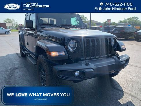Used 2023 Jeep Gladiator Sport AWD/4WD image 1