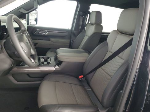 New 2026 Chevrolet Silverado 2500 ZR2 AWD/4WD image 15