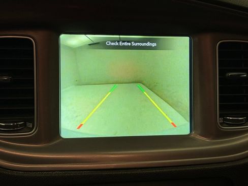 Used 2023 Dodge Charger SXT RWD image 17
