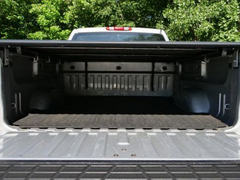 Used 2011 GMC Sierra 1500 W/T RWD image 18