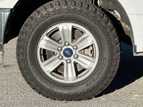 Used 2020 Ford F150 XLT w/ Trailer Tow Package image 29