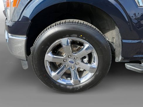 Used 2022 Ford F150 XLT w/ Equipment Group 301A Mid image 9