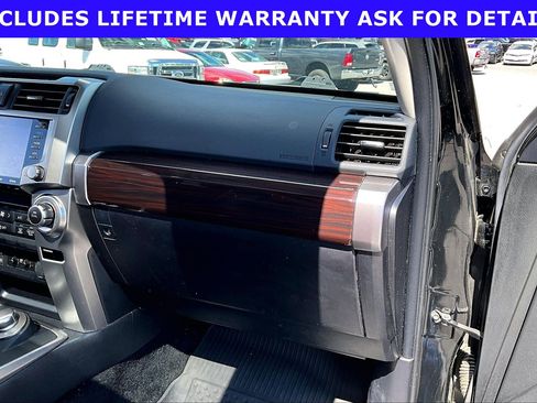 Used 2022 Toyota 4Runner Limited AWD/4WD image 13