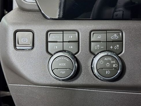 New 2026 GMC Sierra 1500 SLT AWD/4WD image 10