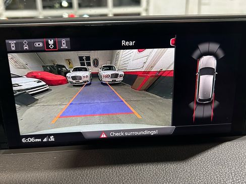 Used 2017 Audi Q7 3.0T Premium Plus image 14